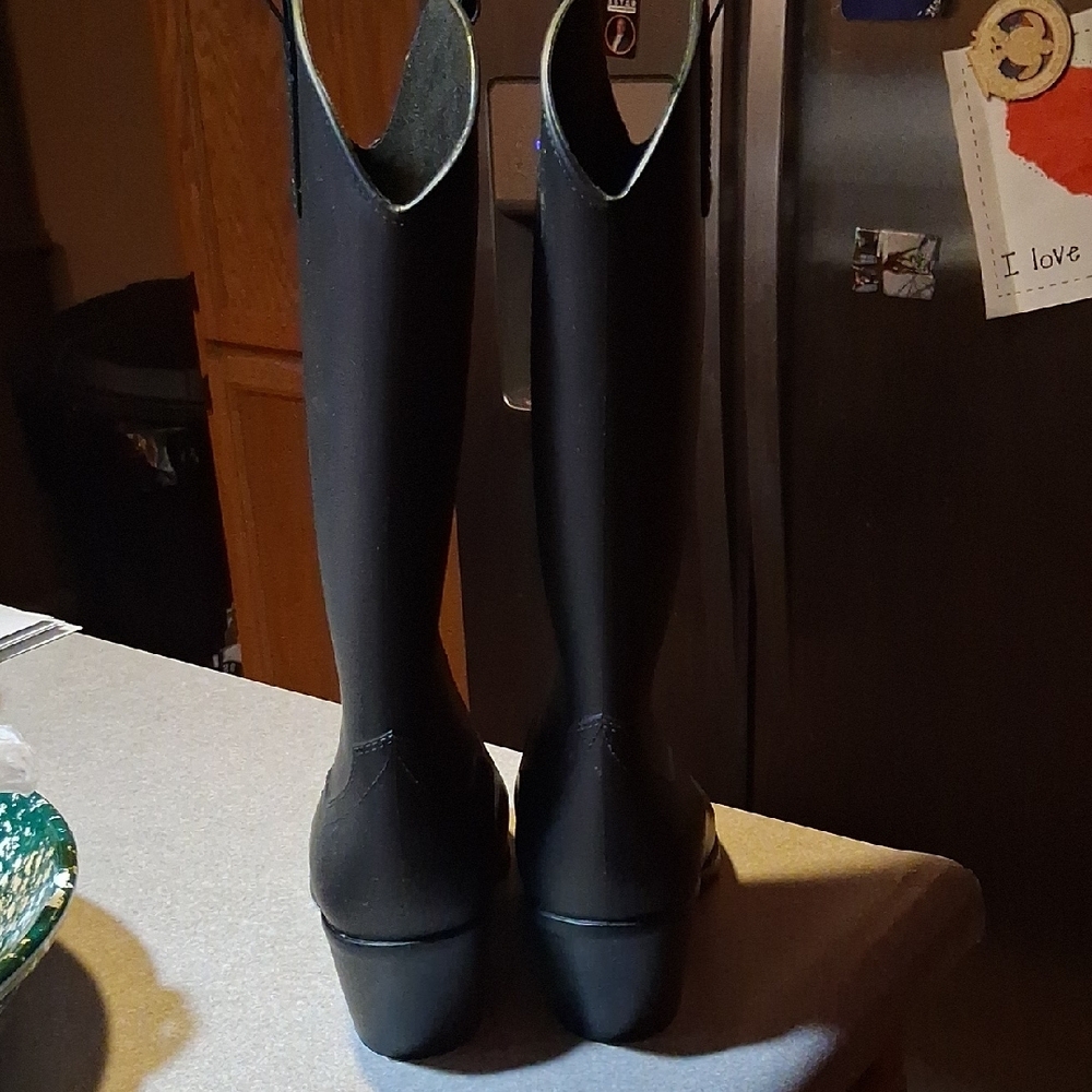 Cute Jeffrey Campbell Cowboy Style Rain Boot - Picture 4 of 8